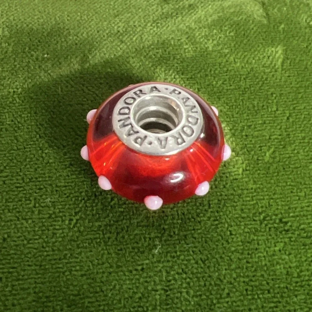 Pandora authentic seeing